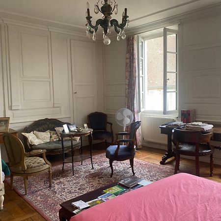 La Grande Maison Hotel Chambon-sur-Voueize Exterior foto